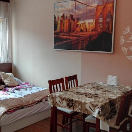 Sunshine Apartman Lägenhet Siófok Exteriör bild