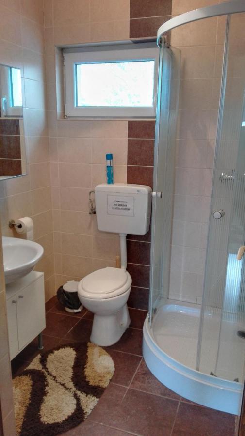 Sunshine Apartman Lägenhet Siófok Exteriör bild