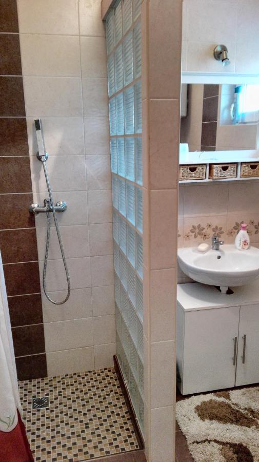 Sunshine Apartman Lägenhet Siófok Exteriör bild